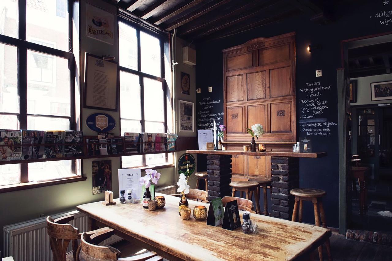 Cafe Restaurant Hotel De Mug Middelbourg Extérieur photo